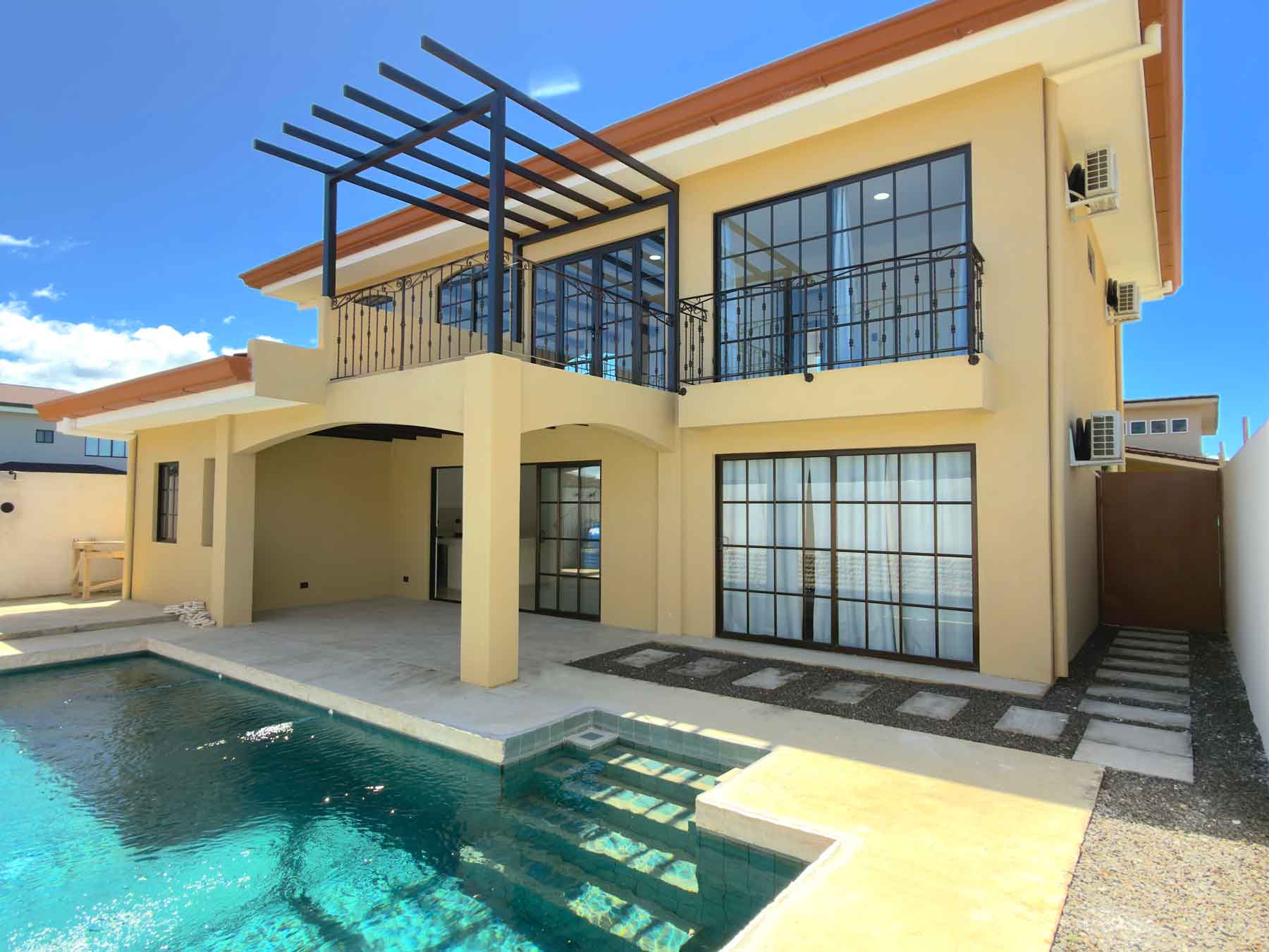 Brand-New 3-Bed Home in Parque del Encino | Liberia