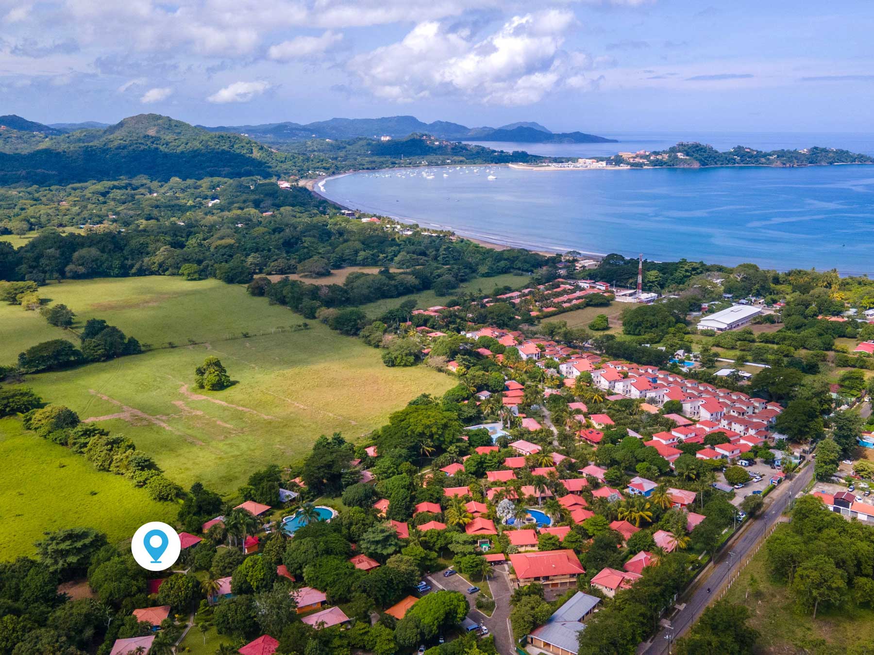 Cozy and Relaxing Villa Steps from Playa Potrero